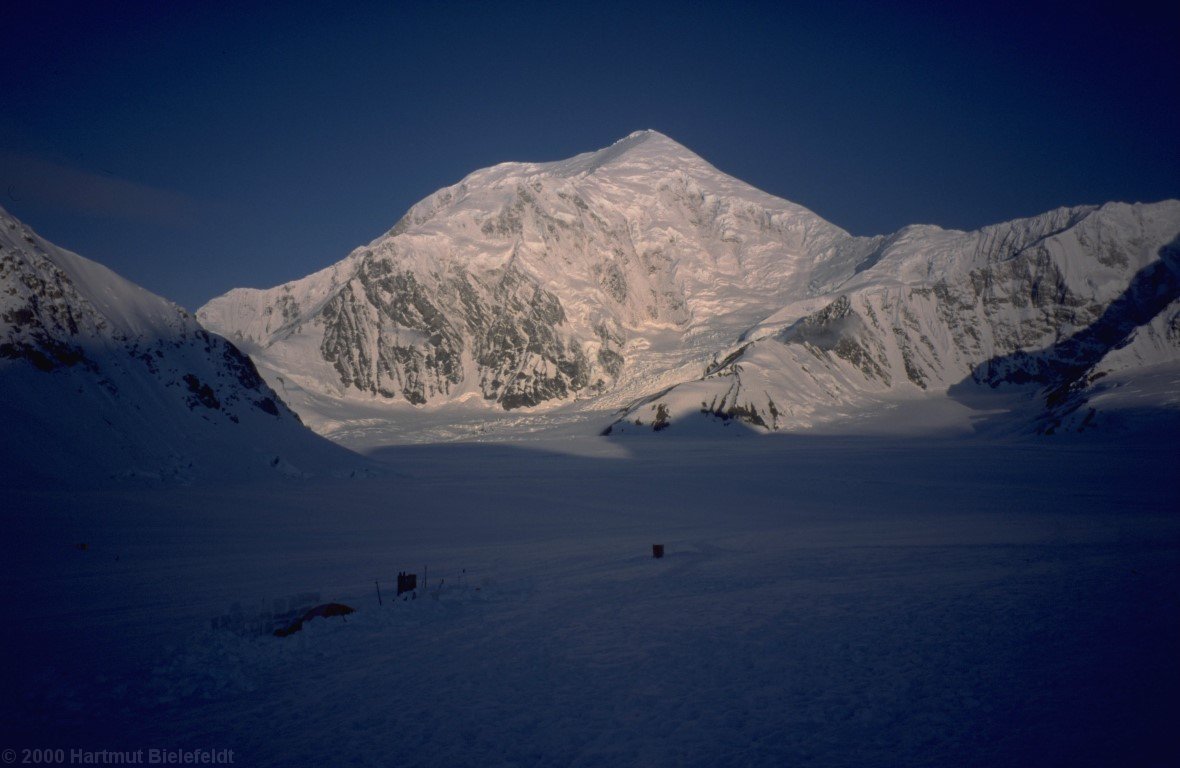 Mount Foraker (5300 m), across Kahiltna Glacier