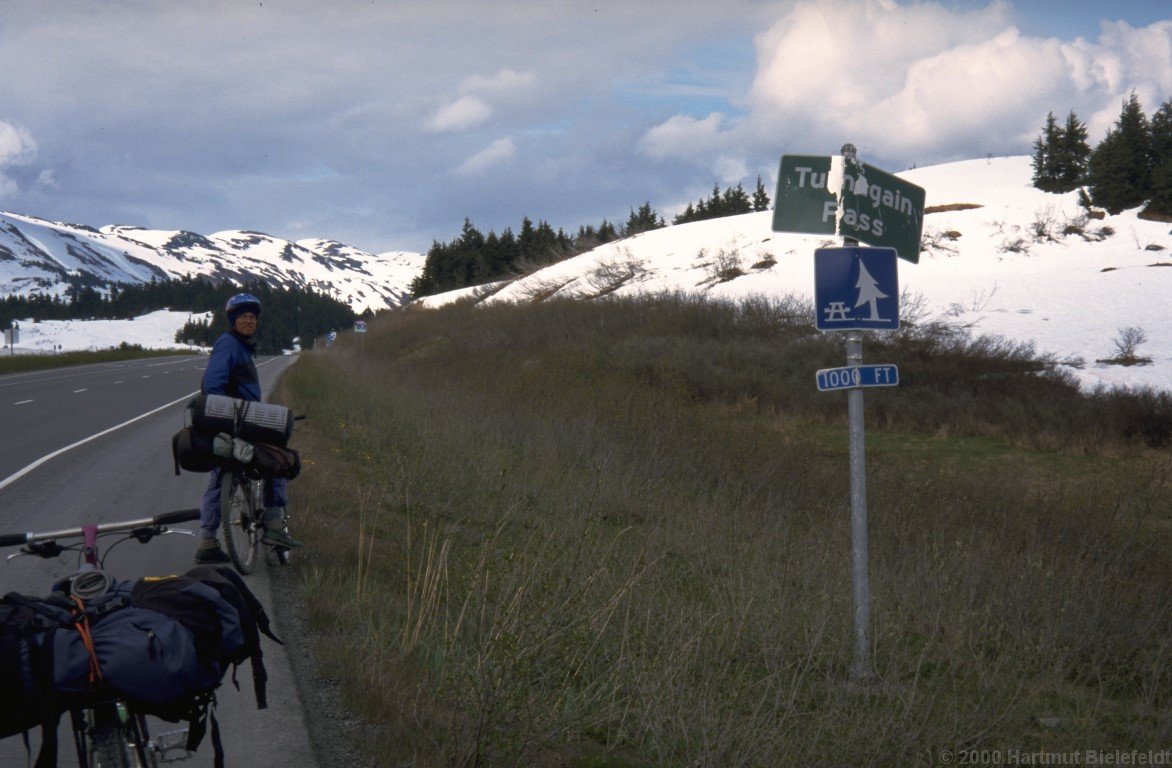 Am nur 300 m hohen Turnagain Pass ist es sehr winterlich.