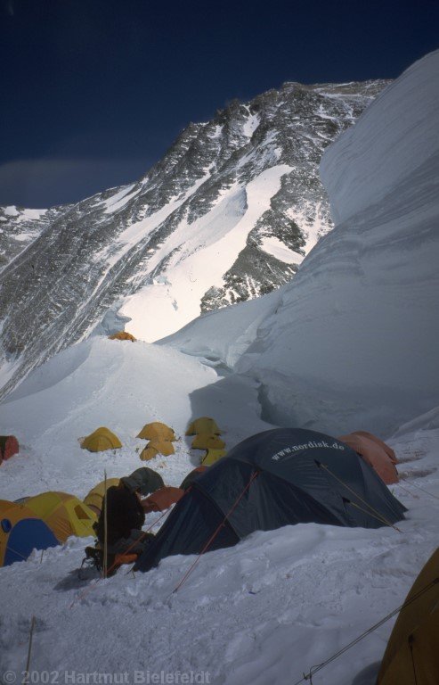 camp 1, in the background Mount Everest.