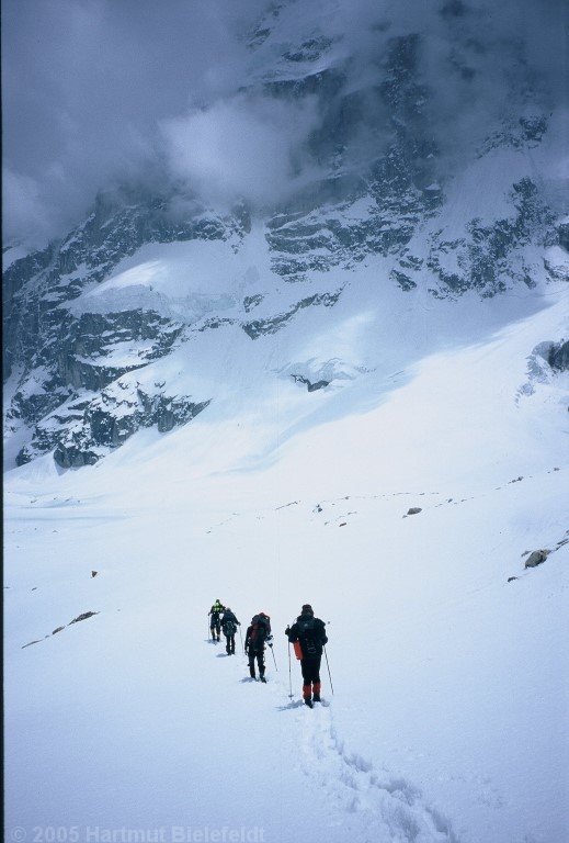 The group of five begins the long way down to base camp
