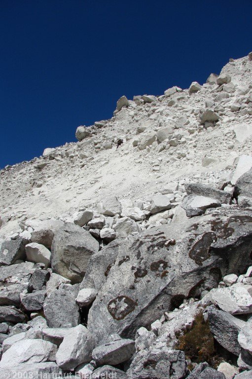 the counterslope at the edge of the glacier traverse