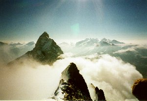 Eine ungewöhnliche Perspektive des Matterhorns