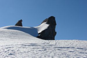 Die Becca di Montcorvé ist ein eigenwilliger Berg