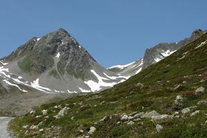 Von unten sieht die Gaisspitze imposant aus