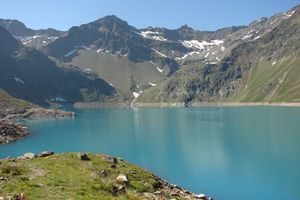 Stausee Finstertal hinten unser Weg