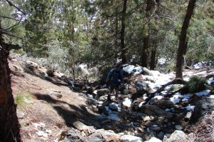 Im Abstieg braucht man etwas Fantasie fr die Wegfindung