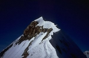 Summit ridge of Huayna Potosi