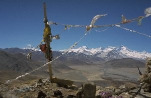 Oberhalb Tingri: Mount Everest (links) und Cho Oyu (rechts)