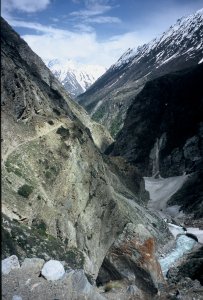 In der Niti-Schlucht