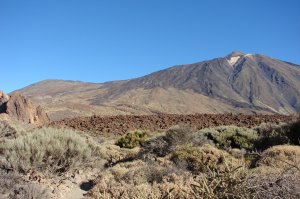 Viejo (links) und Teide (rechts): weit siehts aus