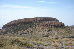 Sombrero de Chasna (2405 m)