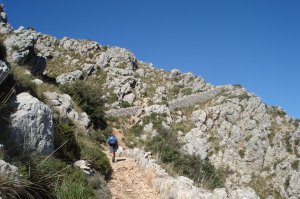 Der Weg (GR-221) ist gut ausgebaut