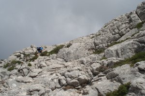 An der Kante muss man manchmal etwas nach der Route suchen