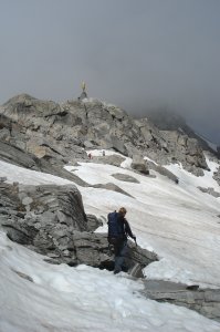 Ab dem Pass geht es dann endlich bergab