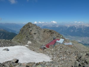 Sonnenspitze und Glungezerhütte