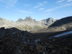 Gegenüber hinter uns Großer Litzner und Seehorn