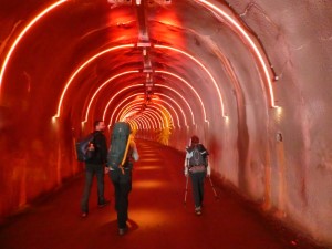 im Tunnel am Silvretta-Stausee
