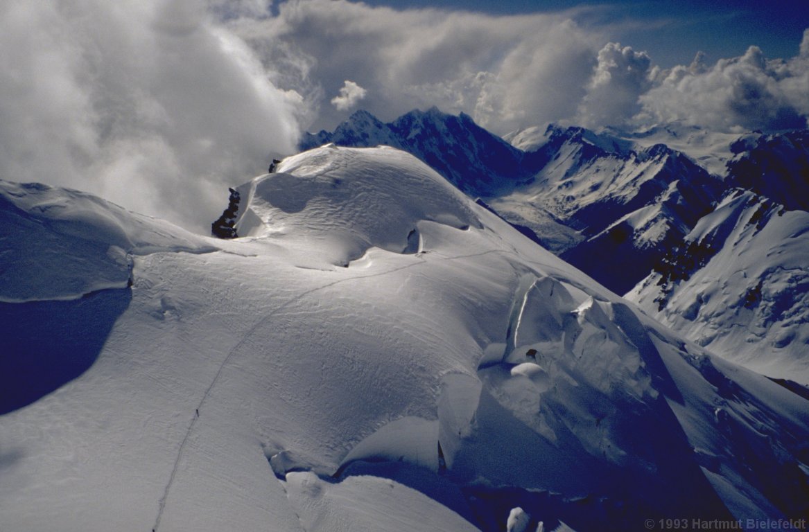 Tiefblick zum Pik Duschanbe