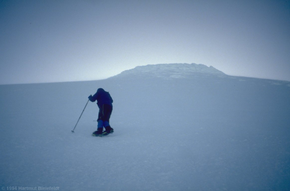 Die letzten Meter zum Gipfelplateau sind ziemlich steil