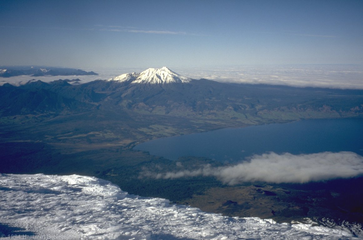 Above the sea we observe dense clouds