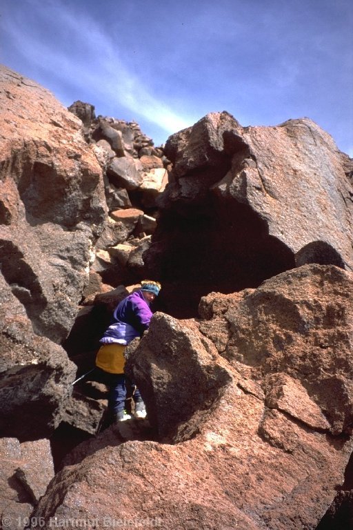 The scree has unusual dimensions.