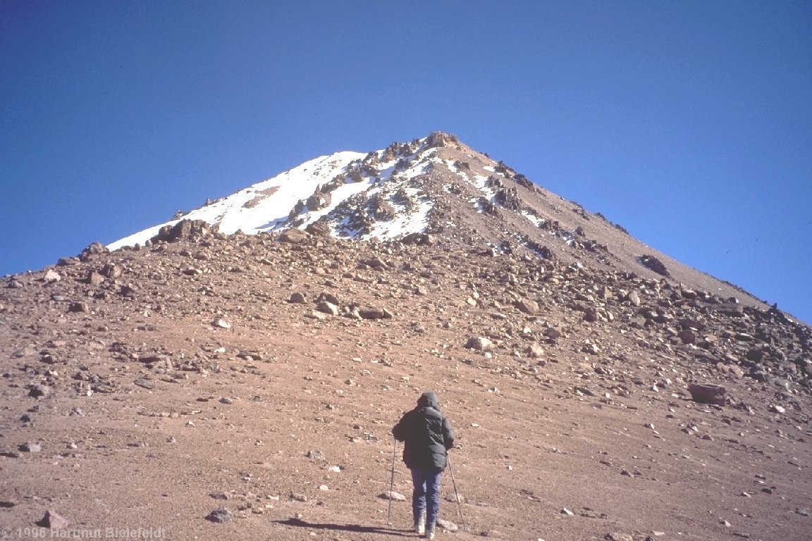 After a cold, shady asent eventually we reach the sun at 5200 m.