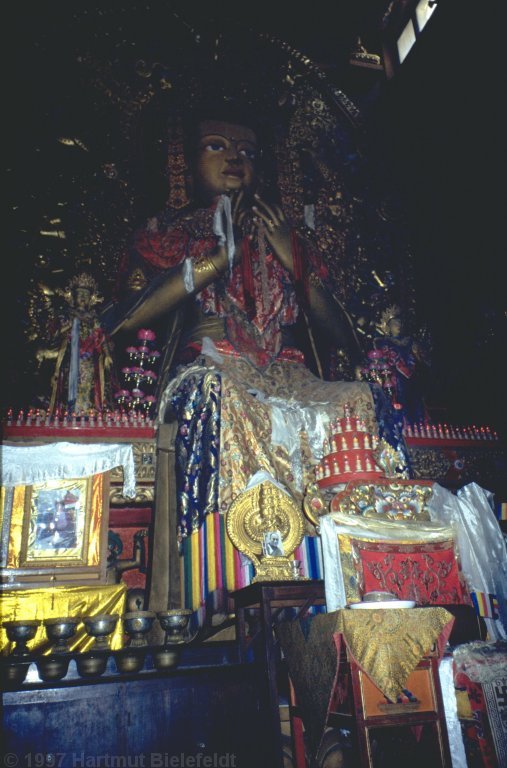 Buddha statue in Bodnath