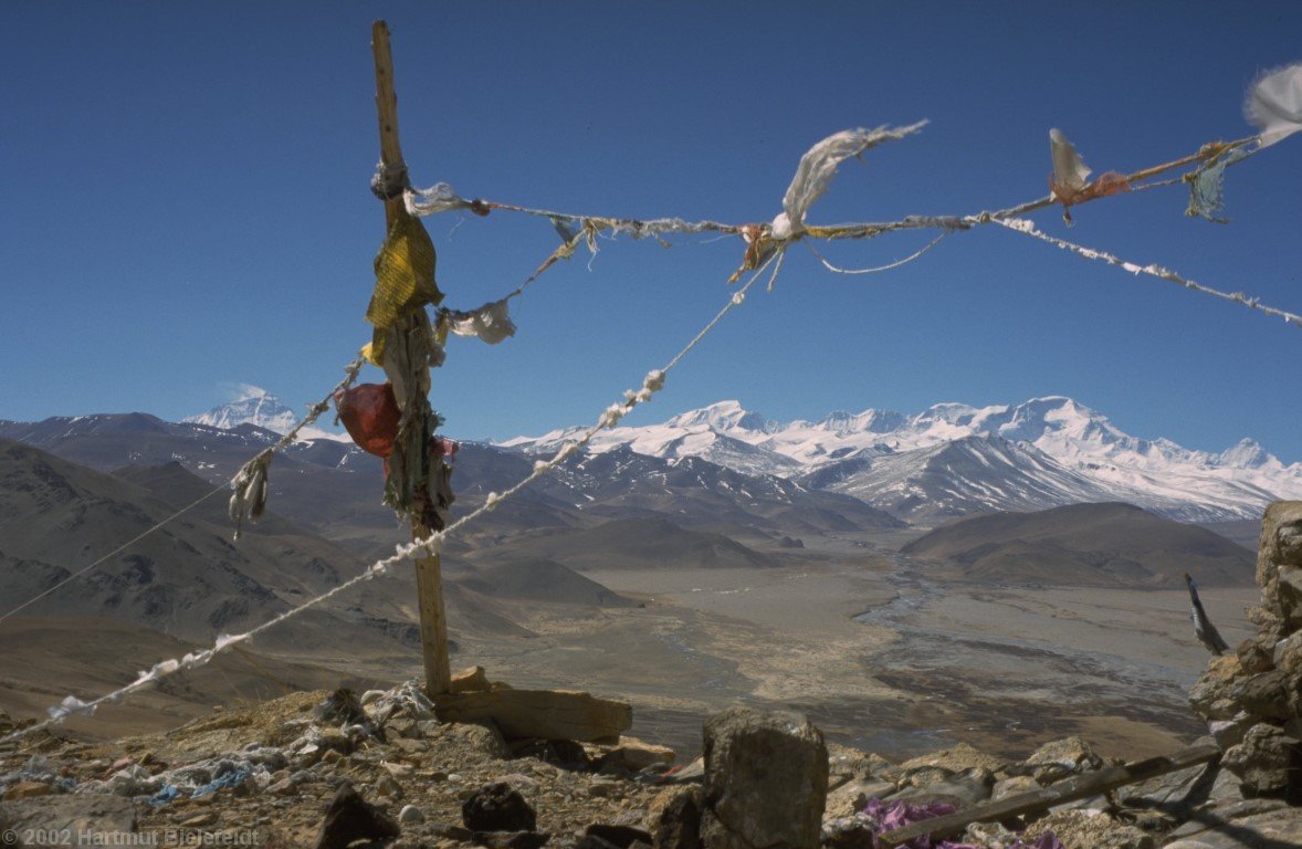 On one of the hills above Tingri.