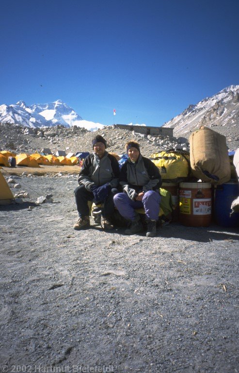 base camp (5170 m)