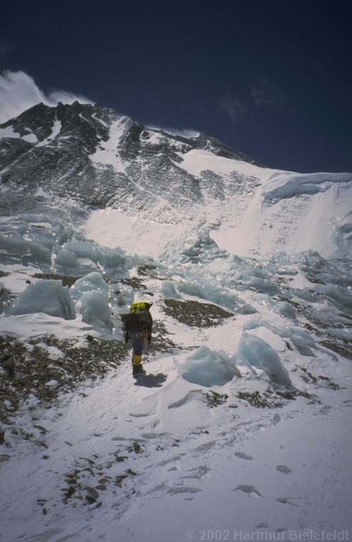 Again on the way to the North Col