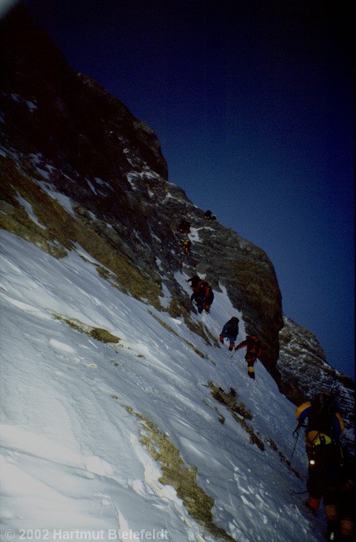 At the First Step (8530 m) the first light comes.