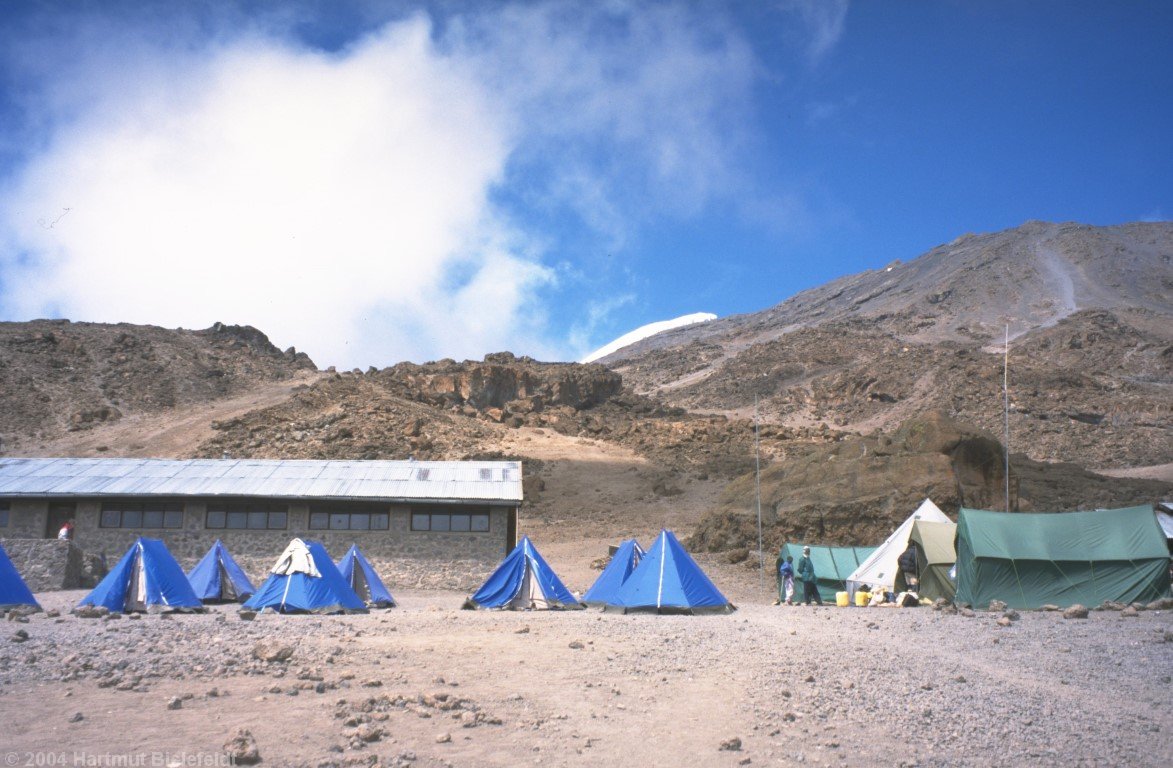 Kibo Hut (4700 m)
