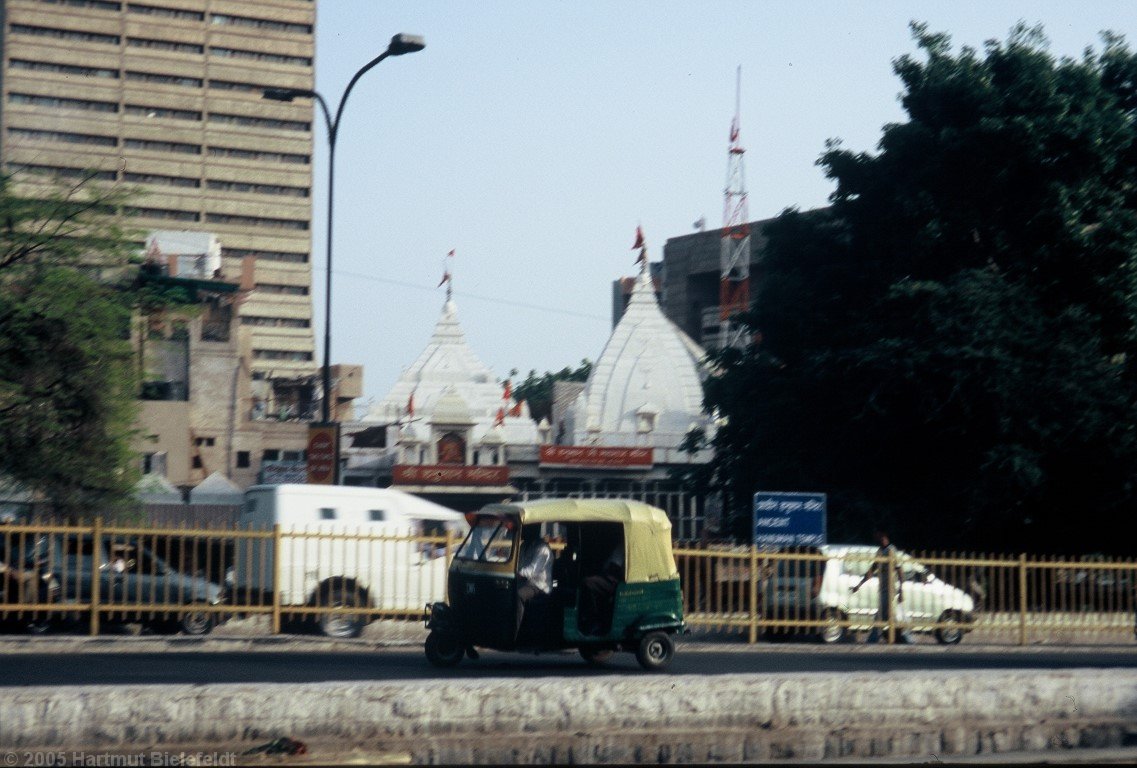 Die Motor-Rikscha ist das Hauptverkehrsmittel