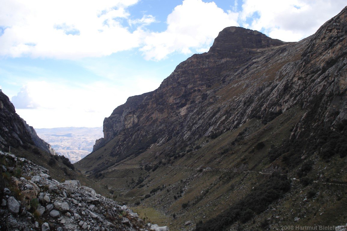 The taxi comes in time to take us back to Huaraz