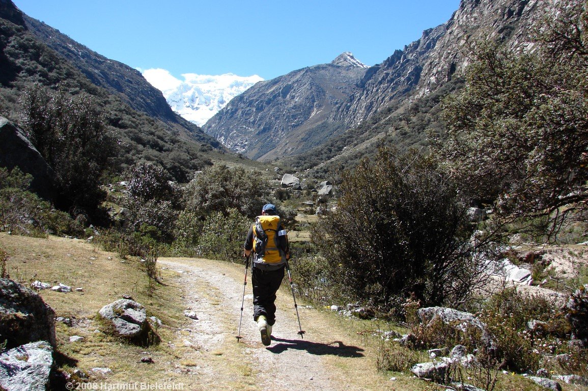 the way to basecamp is long, indeed the camp is close to the glaciers