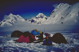Lager im Pamirplateau, 5900 m