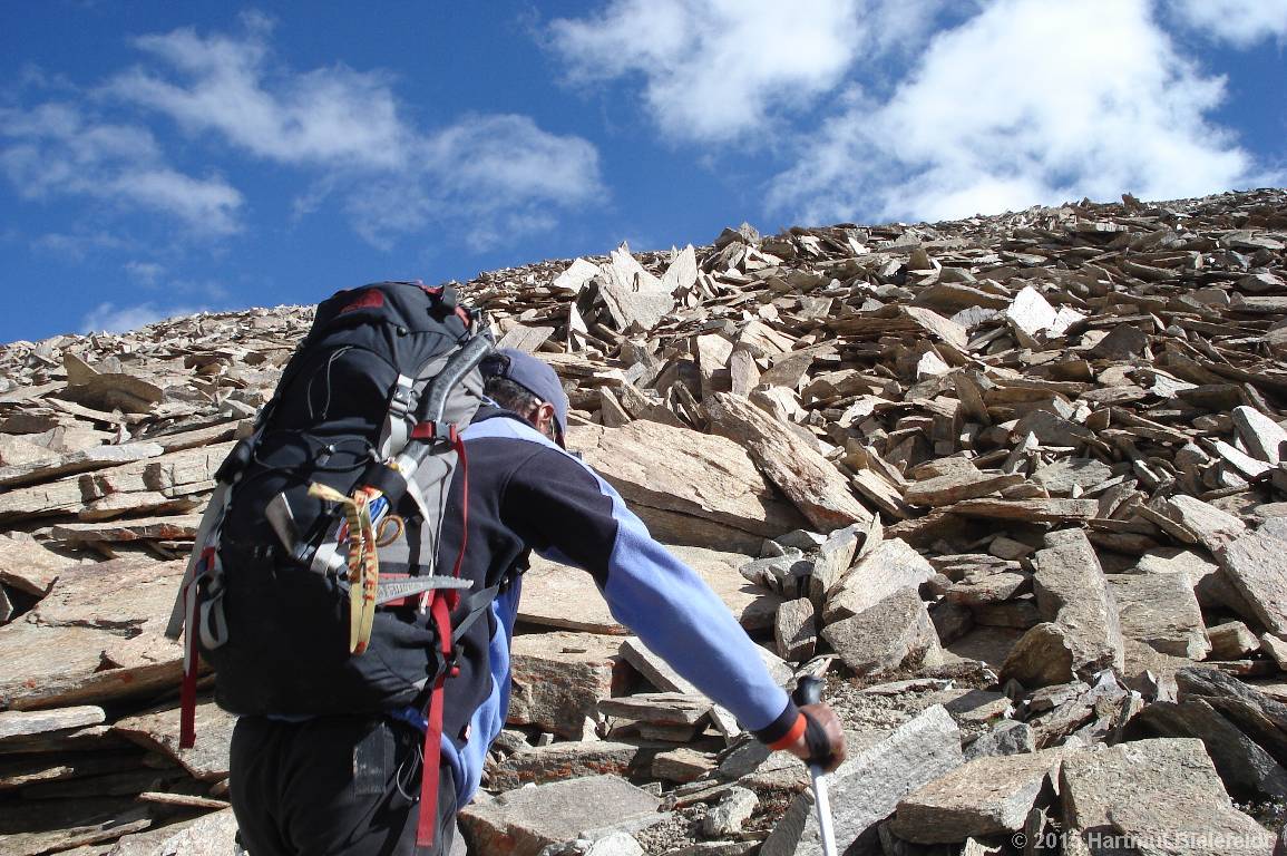 Das Gel�nde ist einfach, aber m�hsam