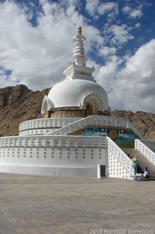 Shanti Stupa, Leh