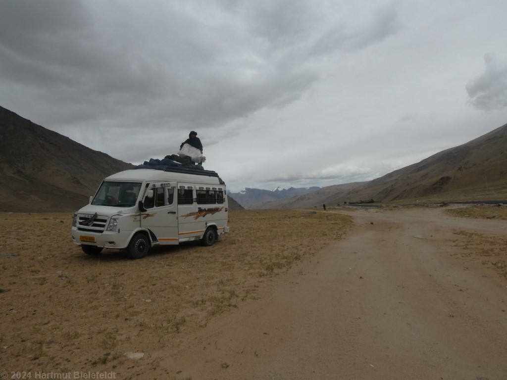 Pologongka La (4980 m)